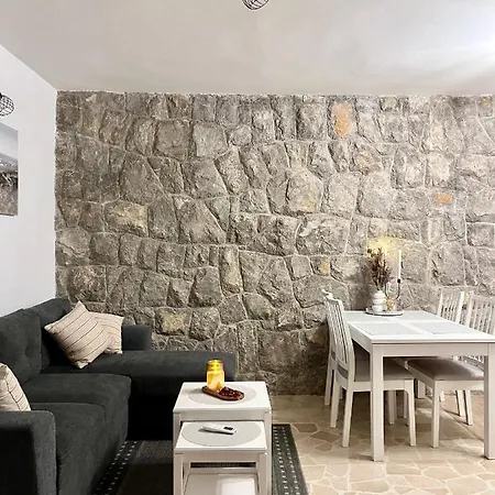 Kuca Za Odmor Krk Tatil Evi *
