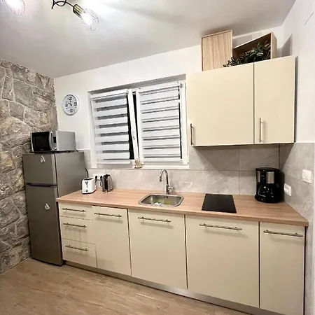 Kuca Za Odmor Krk * Krk Town