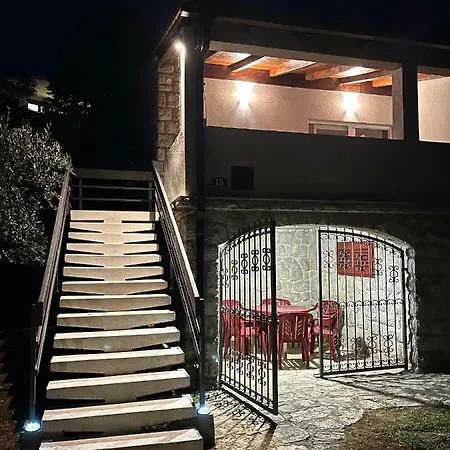 Kuca Za Odmor Krk * Krk Town