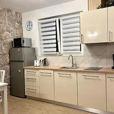 Holiday home Kuca Za Odmor Krk *